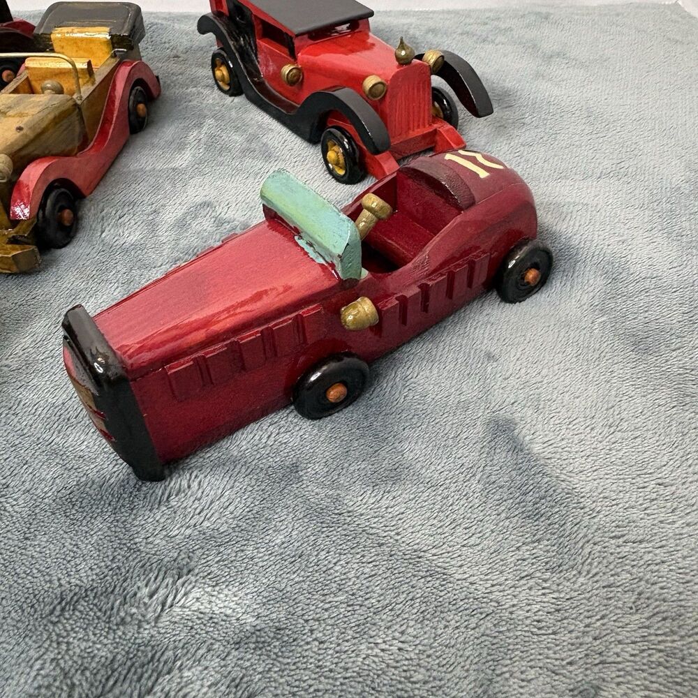 Lot 6 Vintage Handmade Wooden Cars Vehicles Toys Trucks Trains Handmade Painted - Picture 3 of 16